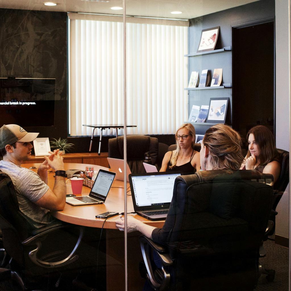 数字营销人：信息流广告新账户新计划还没跑出转化时怎么估算获客成本